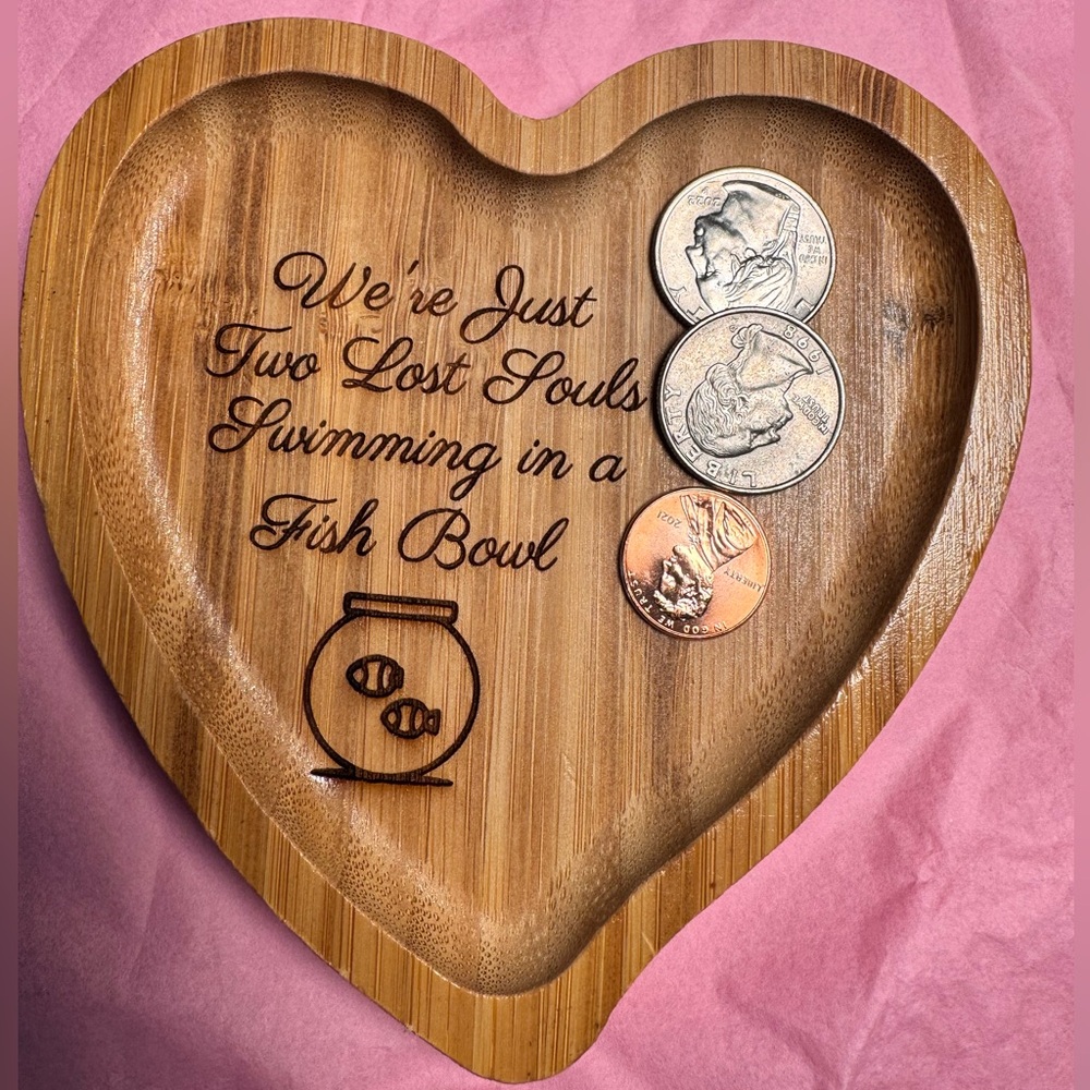 Customized Handmade Heart-Shaped Wooden Trinket/Jewelry Tray  NEW - Picture 7 of 8